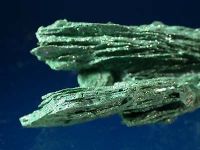 Photo 1/4 : Malachite - pseudomorphose